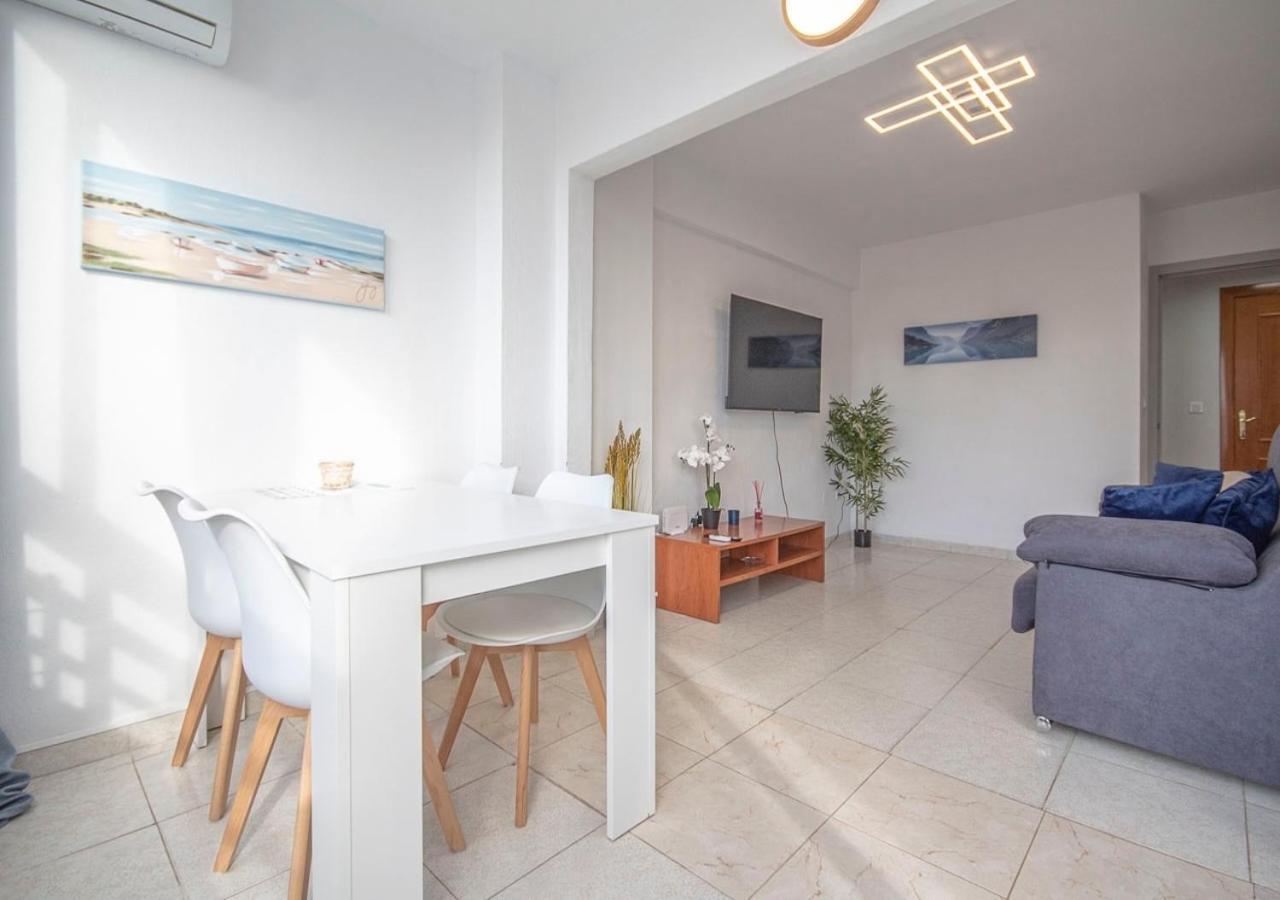 Piso Con Vista En Torre Domo 16 Playa Levante Apartment *