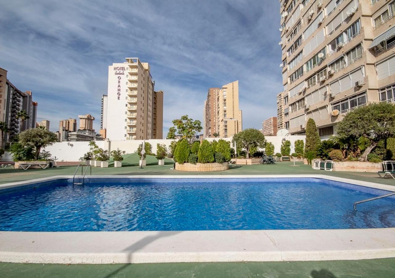 Piso Con Vista En Torre Domo 16 Playa Levante *